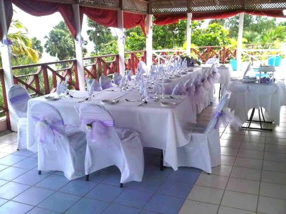 Treasure Beach Hotel Esterno foto