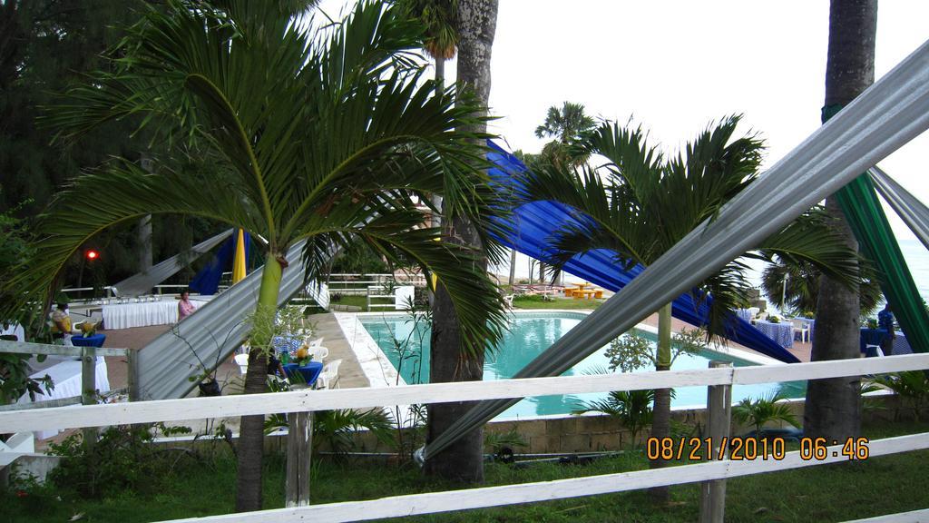 Treasure Beach Hotel Esterno foto