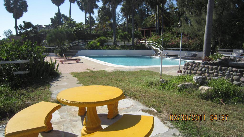 Treasure Beach Hotel Esterno foto