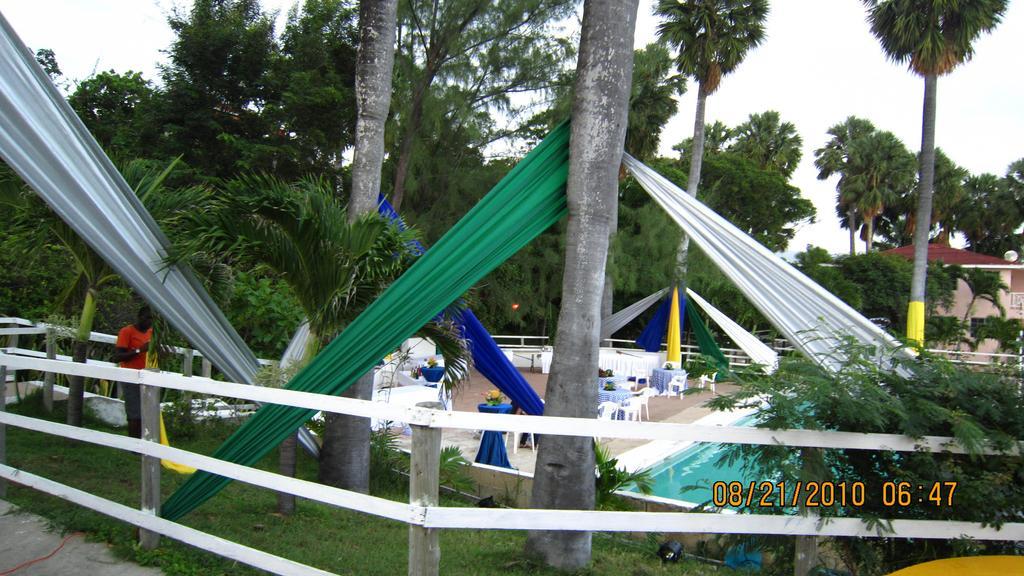 Treasure Beach Hotel Esterno foto
