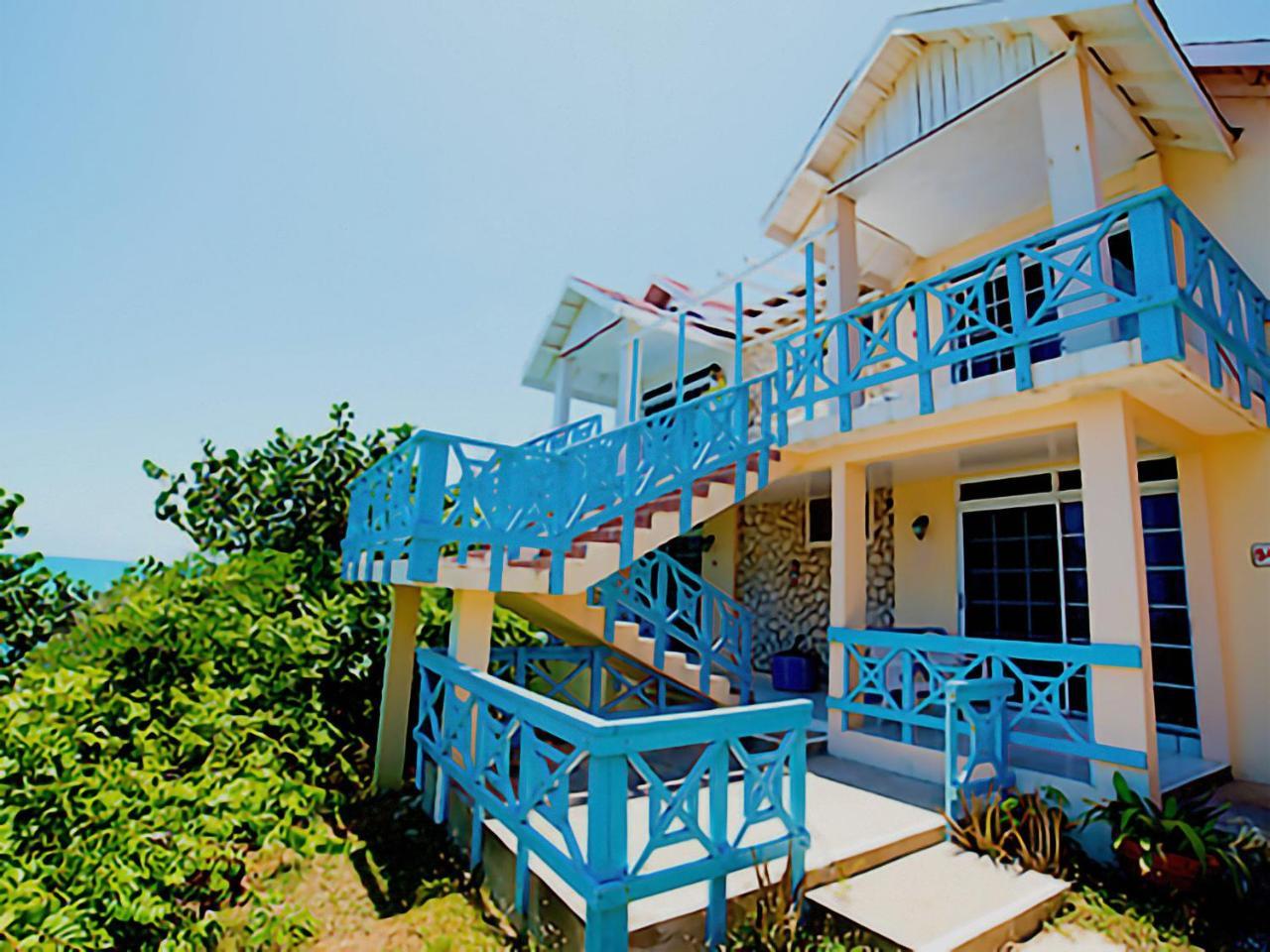 Treasure Beach Hotel Esterno foto